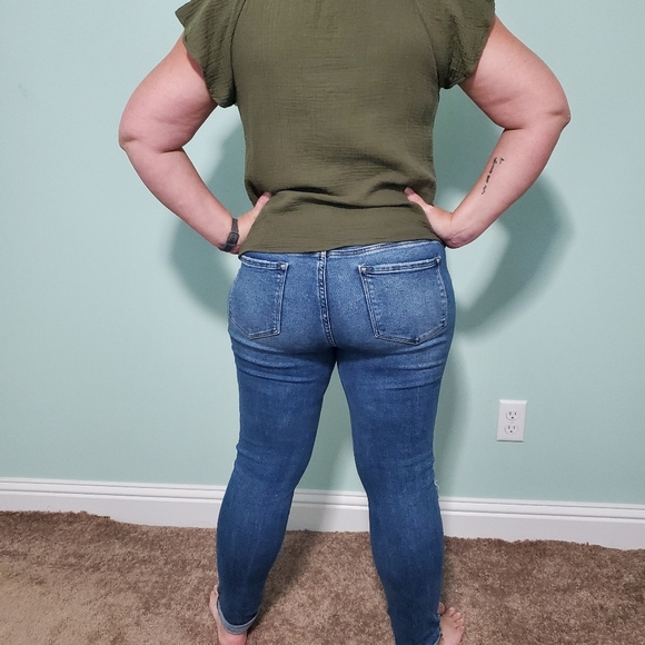 Shirt - Picture 2 of 4